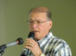 Bill Ringo, treasurer of the Guardians of Grand Lake St. Marys, explains how ... - 2014-05-06_2_full