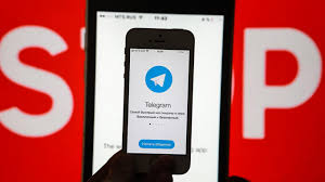 As Kremlin Throttles Telegram, Russians Stand to Lose More Than Just Messaging