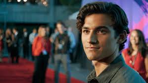 Charlie Evans brings Australian charm to Paradise Season 2 on Hulu