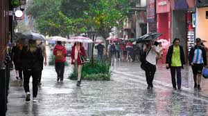 ¡Rosario en Alerta! ¿La Tormenta de Santa Rosa se Adelanta?