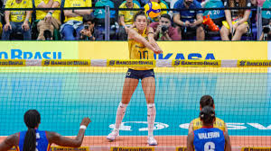 Gabi Guimarães reage a ‘cena repetida’ no Sul-Americano de Vôlei: ‘Ainda me pega de surpresa’