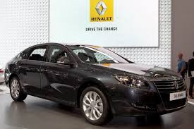 R&eacute;sultat de recherche d'images pour "Autos cars renault"