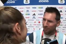 El ida y vuelta de Messi con Sofi Martínez en zona mixta: “Si te miro porque te miro, si te saludo porque te saludo”