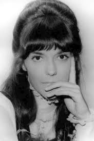 Karen Anne Carpenter (March 2, 1950 – February 4, 1983). Fan of it? 0 Fans. Submitted by fiyona over a year ago - Karen-Anne-Carpenter-March-2-1950-February-4-1983-celebrities-who-died-young-28781002-333-500