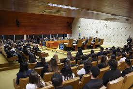 A pedido do MPF, Supremo uniformiza licenças gestante e adotante em 180 dias para servidoras federais, trabalhadoras CLT e militares
