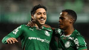 Brasileirão chega à metade com equilíbrio no topo e drama no Z-4