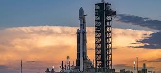 Live coverage: SpaceX to launch final ViaSat-3 satellite on Falcon Heavy rocket