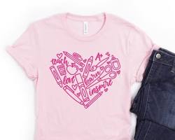 Imagen de Camiseta de equipo deportivo para el Día de San Valentín