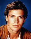 Nom de naissance : Jon Eric Hexum Date de naissance : 1957/11/05. Date of death : 1984/10/18 (27 years old) Birth place : Tenafly New-Jersey Taille : 1.85 m - fiche