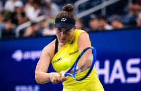 Linda Nosková Turned Crowd Boos Into a Metronome — The Reverse Focus Secret Behind Her US Open Run