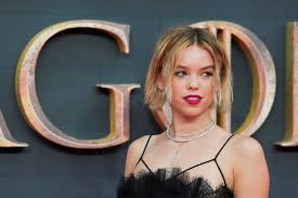 New ‘Supergirl’ Poster Drops Online and Fans are Losing It