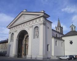 صورة Aosta kathedraal