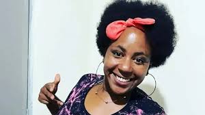 MC Rica acusa ex-companheiro de agressão e surge ensanguentada nas redes