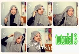 Hasil gambar untuk cara memakai kerudung segi empat