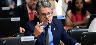 Vieira propõe audiência no Senado para discutir novas regras para bets