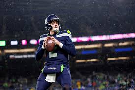 Drew Lock Agrees to Return to Seahawks