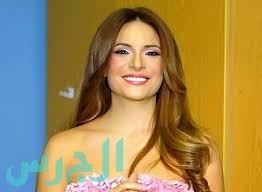 תוצאת תמונה עבור عربيات بالمايوه