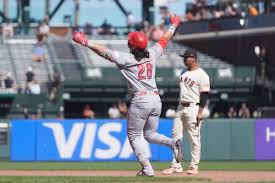 Luis Suarez's Grand Slam Powers Cincinnati Reds to Dramatic Victory Over Giants