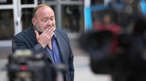 Alex Jones calls for immediate Trump impeachment