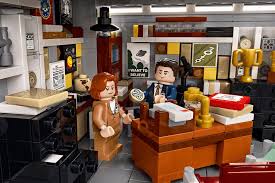 Mulder and Scully get the minifigure treatment in Lego’s first X-Files set.