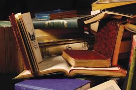 How Large Language Models Are Acquiring and Processing Physical Book Inventories