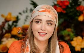 بهنوش طباطبایی
