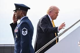 Iraanse Revolutionaire Garde verkneukelt zich: "Trump moet kiezen tussen onmogelijke militaire operatie en slechte deal met Iran"