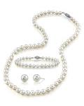 Pearl necklace and earrings set