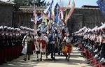 Puy-du-Fou : l anneau de Jeanne d Arc est arriv - Francetv info