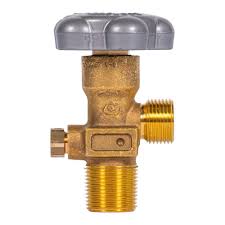 Oxygen Valve CGA540 3/4" NGT - Cavagna | Gas Cylinder Source