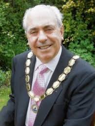 Under threat: Mayor Michael Dew said shops may struggle - article-2019896-0D34315300000578-952_233x308