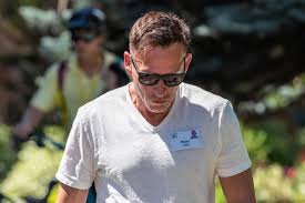 The global rich like Peter Thiel are eyeing the exit door. Argentina wants to be a new safe haven