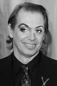 Here&#39;s Steve Buscemi with Bette Davis eyes, because internet memes and 80s pop songs make for strange, ouroborosian bedfellows. So exquisite. - steve-buscemi-bette-davis-eyes