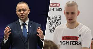 Polityk KO uderza w Karola Nawrockiego. Chodzi o odznaczenie dla Łatwoganga