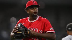 Chicago White Sox at LA Angels odds, picks and predictions
