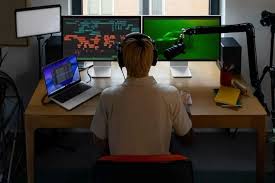 Apple dobla apuesta por suscripciones con Creator Studio