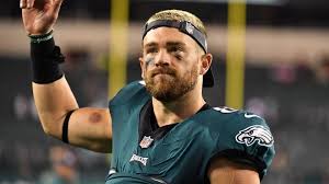 Zach Ertz is returning to the Eagles. See details of his signing