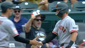Cox called up all the way from Double-A, then shows off wheels in MLB debut