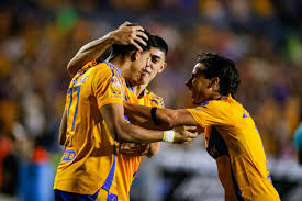 Tigres Vs Cholos