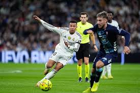 انهيار في البرنابيو.. سقوط مُحبط لريال مدريد بـ9 لاعبين أمام سيلتا فيجو