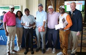 Aeropuerto de Nashville: Liderazgo en compras, bares y arte aéreo