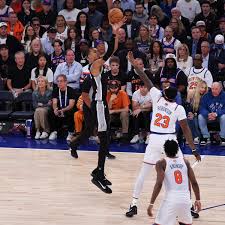 New York Knicks x San Antonio Spurs: onde assistir ao vivo e horário do Jogo 4 das finais da NBA