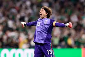 ¿Guillermo Ochoa usó el parche ‘Legacy’ que otorga la FIFA a leyendas de los Mundiales?
