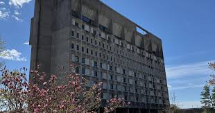 Award-winning chef charged with killing wife at UMass Amherst Campus Center Hotel