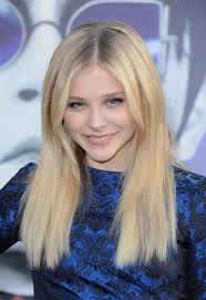 Actress Chloe Grace Moretz arrives at the premiere of Warner Bros. Pictures&#39; &#39;Dark Shadows&#39; at Grauman&#39;s Chinese Theatre on May ... - Chloe%2BGrace%2BMoretz%2BPremiere%2BWarner%2BBros%2BPictures%2B3DpFF2ShhzYl