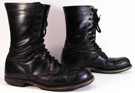 Résultat de recherche d'images pour "combat boots men"