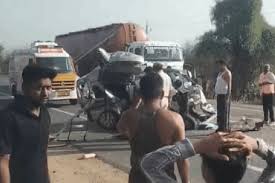 Rajasthan roadways bus crashes into car in Nagaur; four dead, many injured