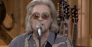 Nikki Jean Duets with Daryl Hall (Hall &amp; Oats) On “Live From Daryl&#39;s House” - Daryl-Hall