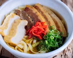 traditional Okinawa soba noodle soupの画像