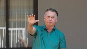 Zanin vota contra pedido de liberdade para Bolsonaro no STF